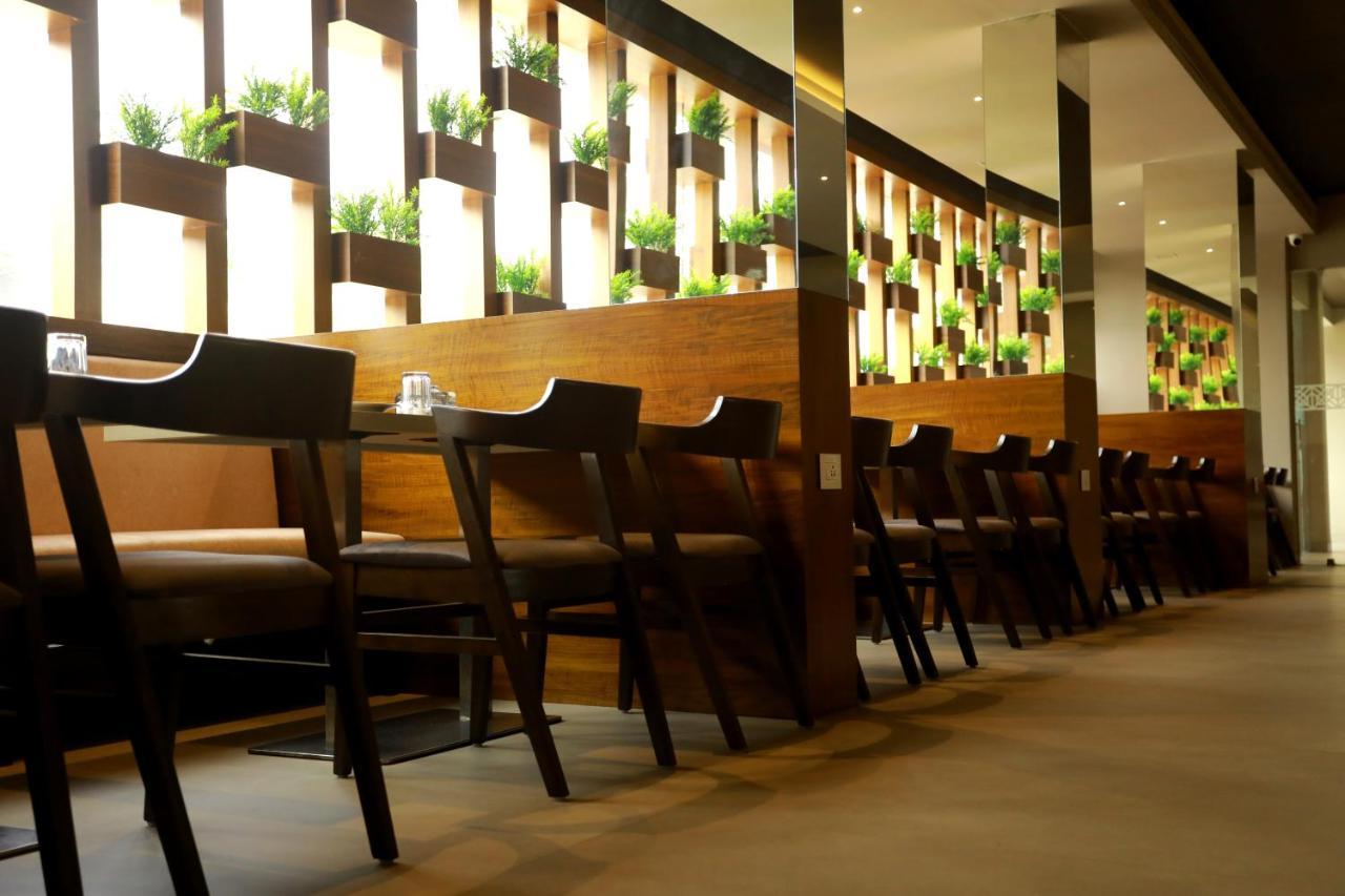 Magnet Hotel Каннур Екстер'єр фото