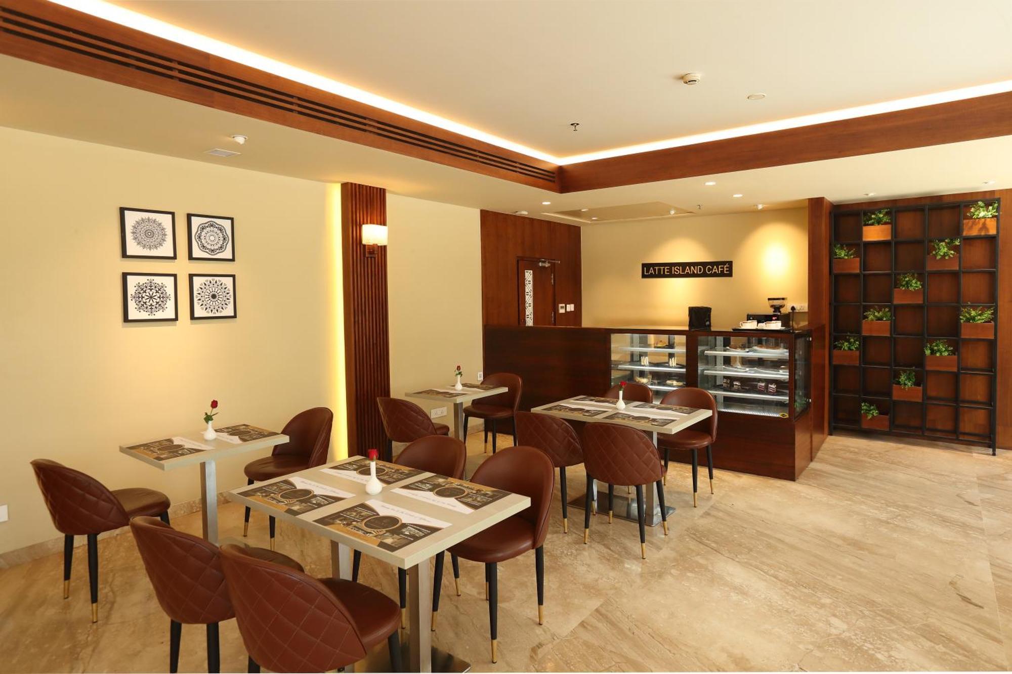 Magnet Hotel Каннур Екстер'єр фото