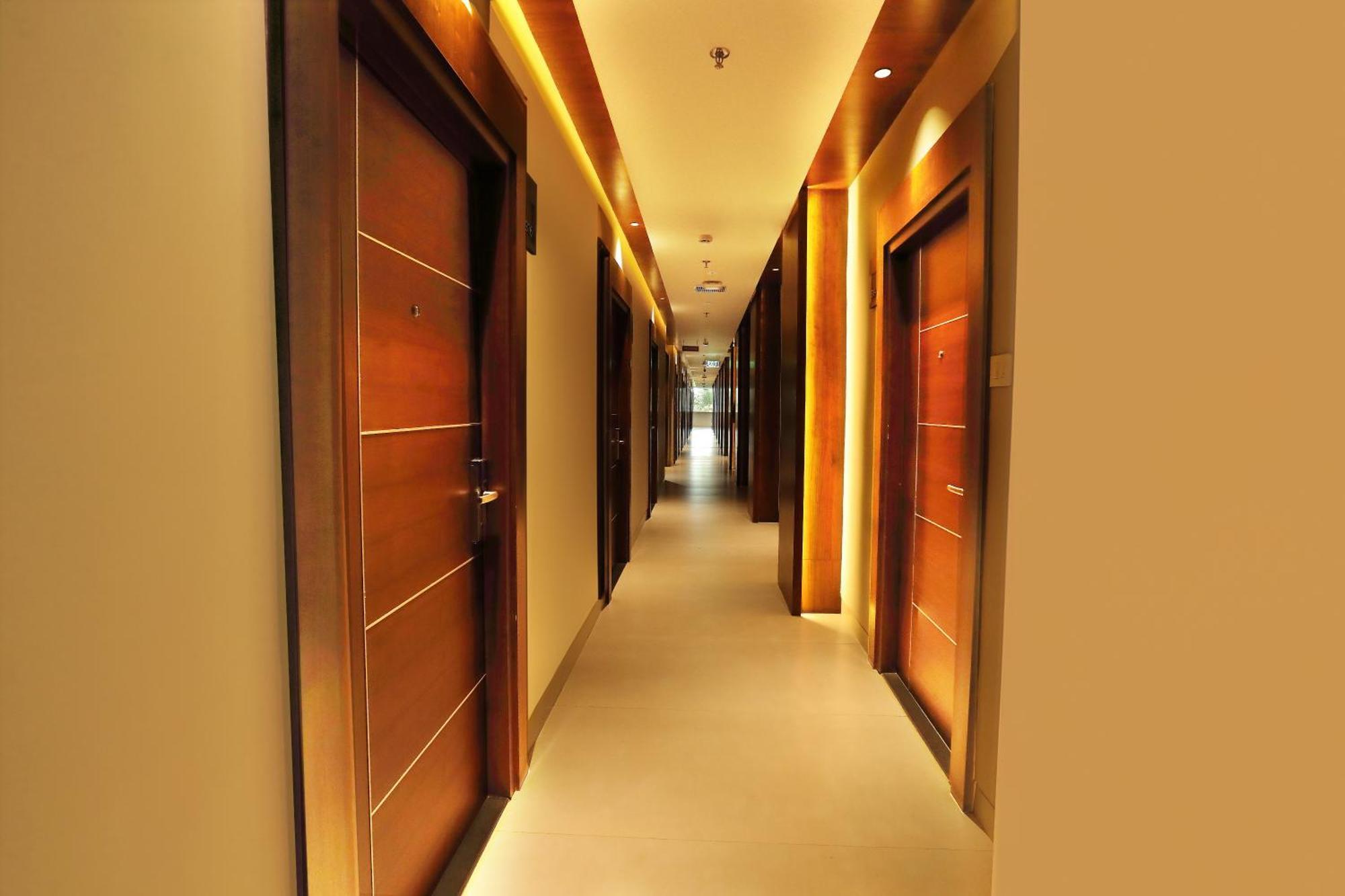 Magnet Hotel Каннур Екстер'єр фото